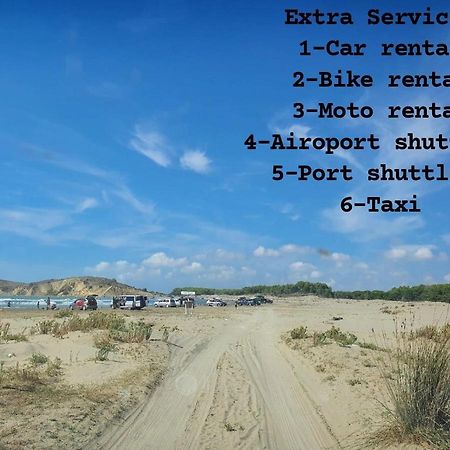 ホテルVila Arlind Vlorë エクステリア 写真